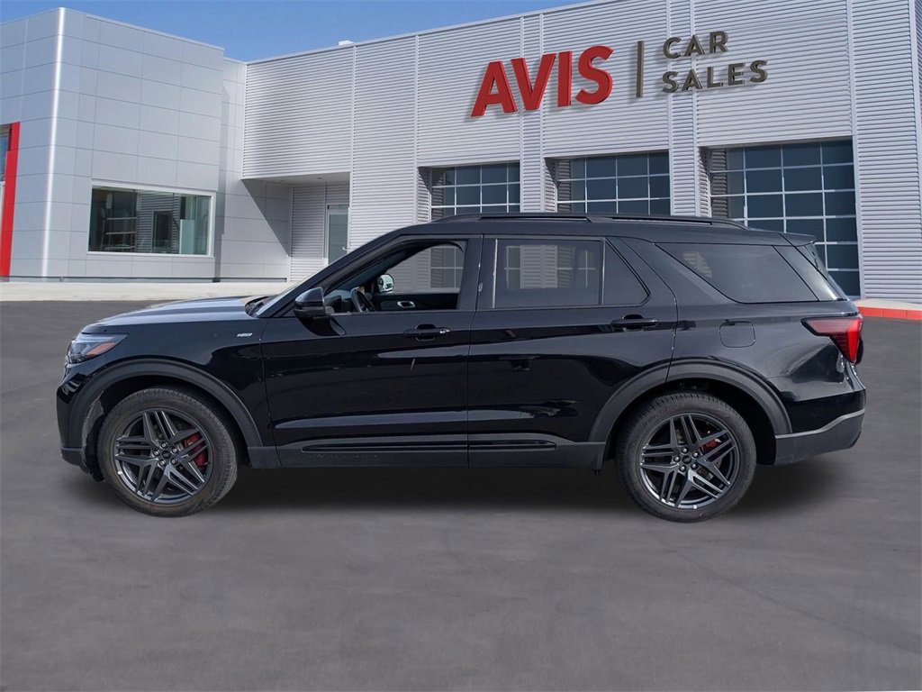 Used 2025 Ford Explorer ST-Line w/ ST-Line Street Pack image 10