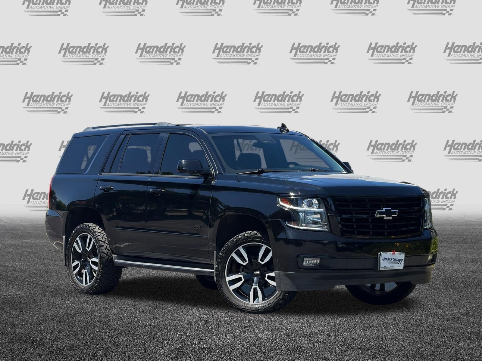 Used 2018 Chevrolet Tahoe Premier w/ RST Edition AWD/4WD image 2