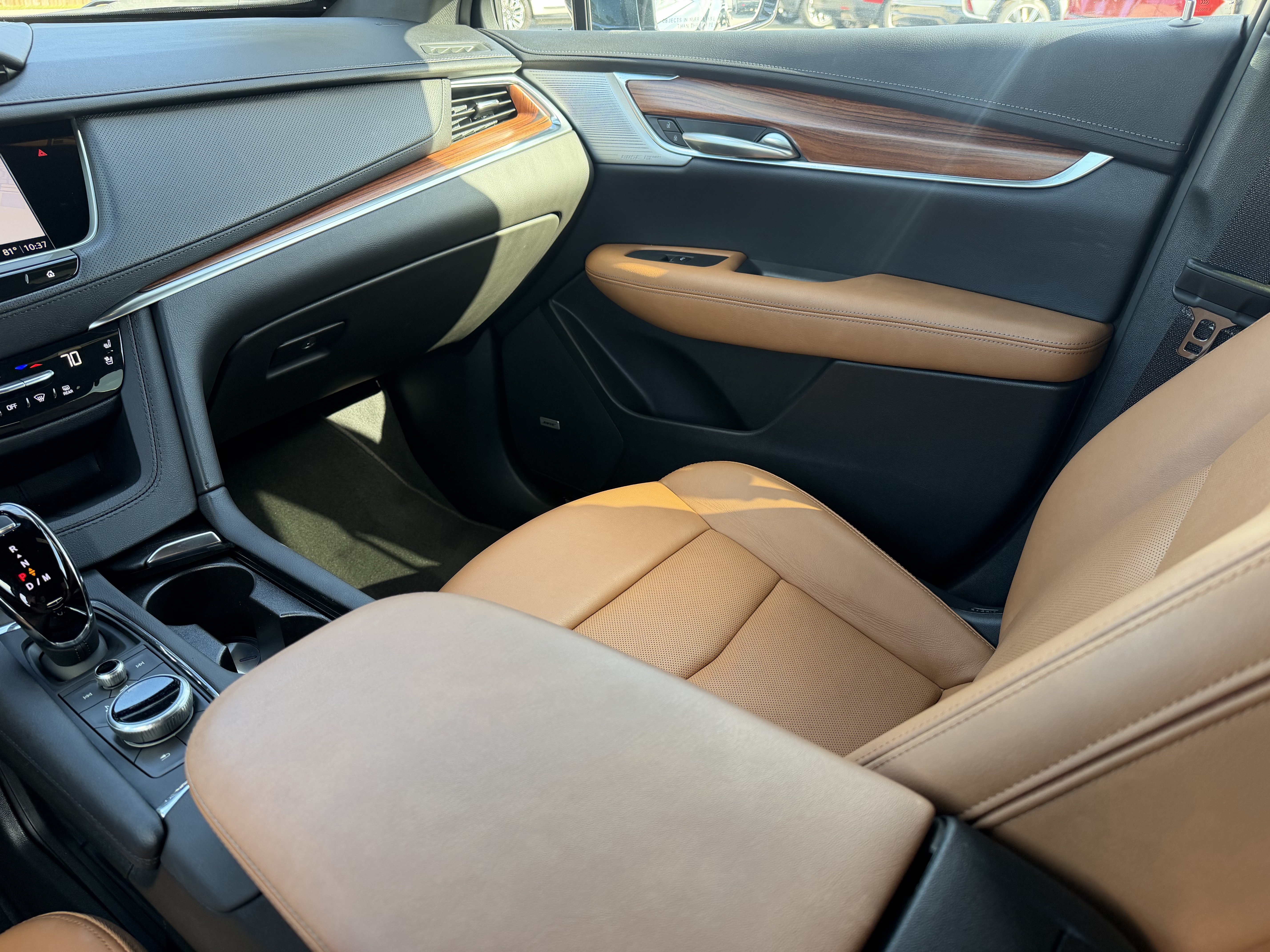 Certified 2024 Cadillac XT5 Premium Luxury w/ Technology Package FWD image 17