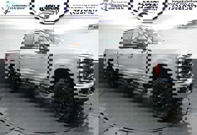 New 2026 Ford F250 Lariat w/ Black Appearance Package image 3