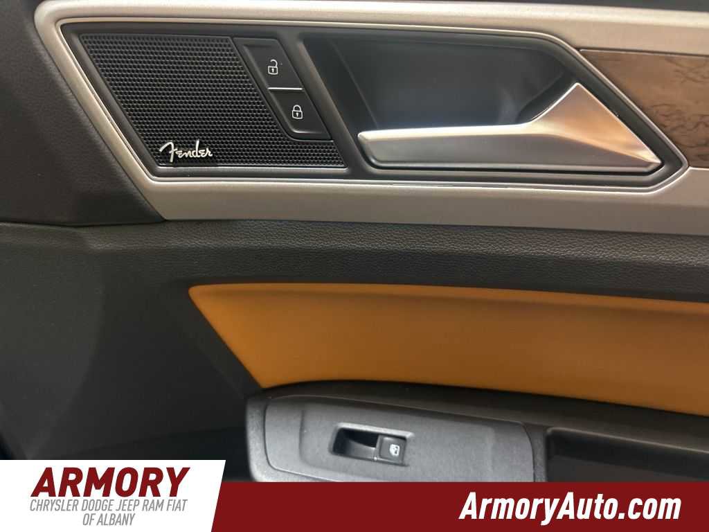 Used 2018 Volkswagen Atlas SEL Premium image 41