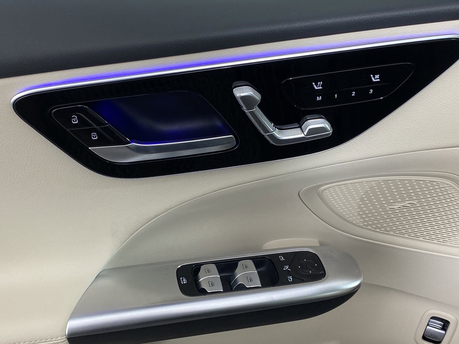 Certified 2025 Mercedes-Benz C 300 4MATIC Sedan image 12