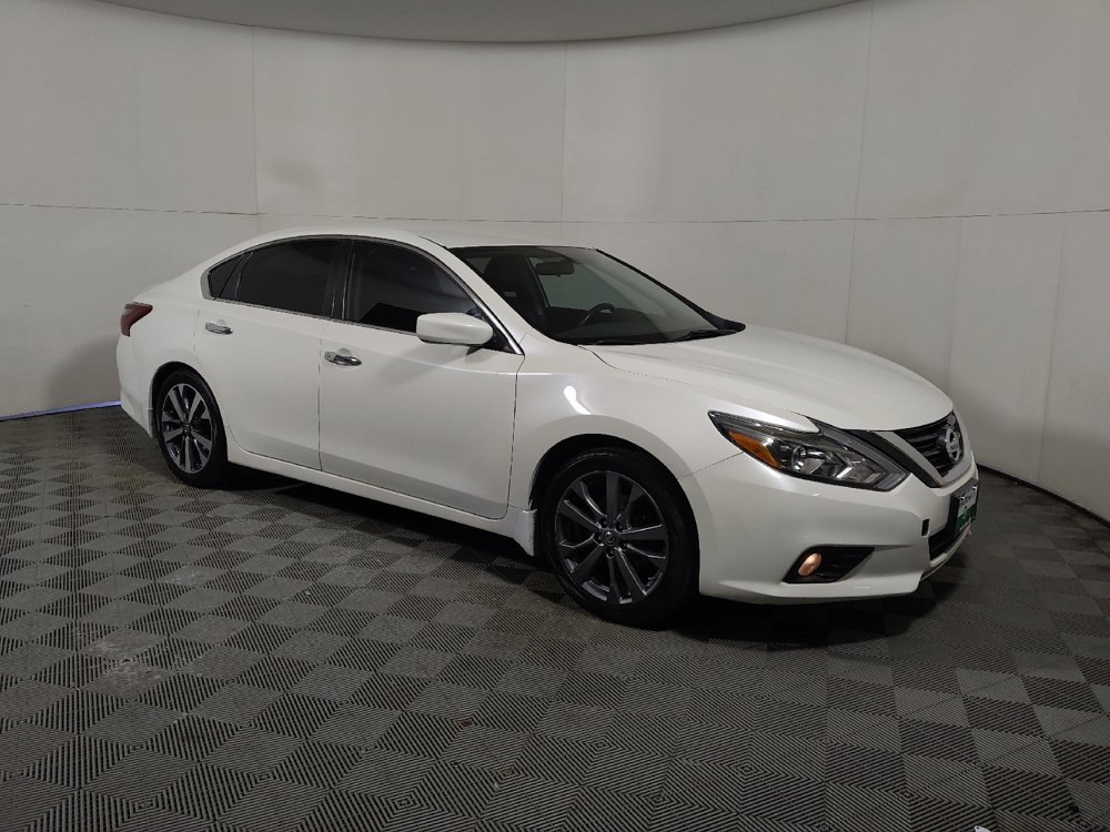 Used 2018 Nissan Altima 2.5 SR w/ SR Special Edition FWD image 11