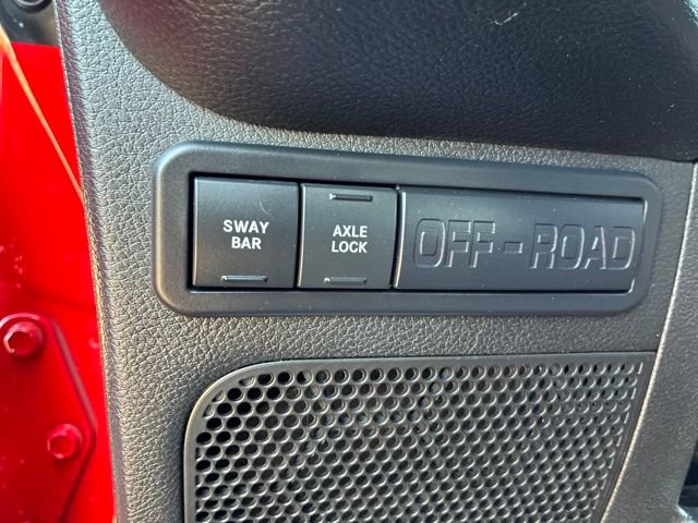 Used 2018 Jeep Wrangler Unlimited Rubicon AWD/4WD image 31