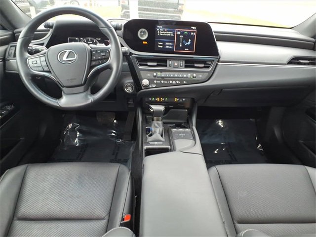 Used 2022 Lexus ES 350 w/ Premium Package image 11