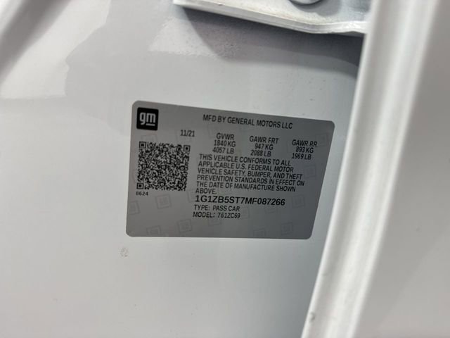 Used 2021 Chevrolet Malibu LS image 35