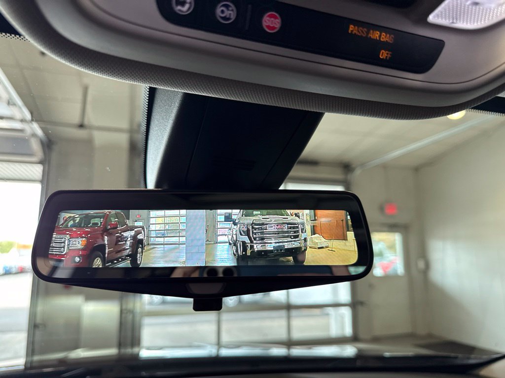 Used 2018 Chevrolet Traverse Premier AWD/4WD image 38