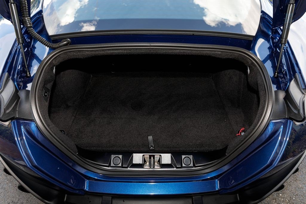 Used 2023 Ferrari Roma RWD image 19