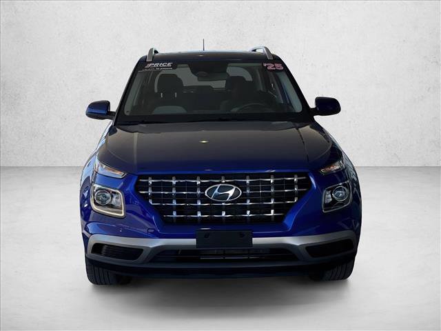 Used 2025 Hyundai Venue SEL image 7