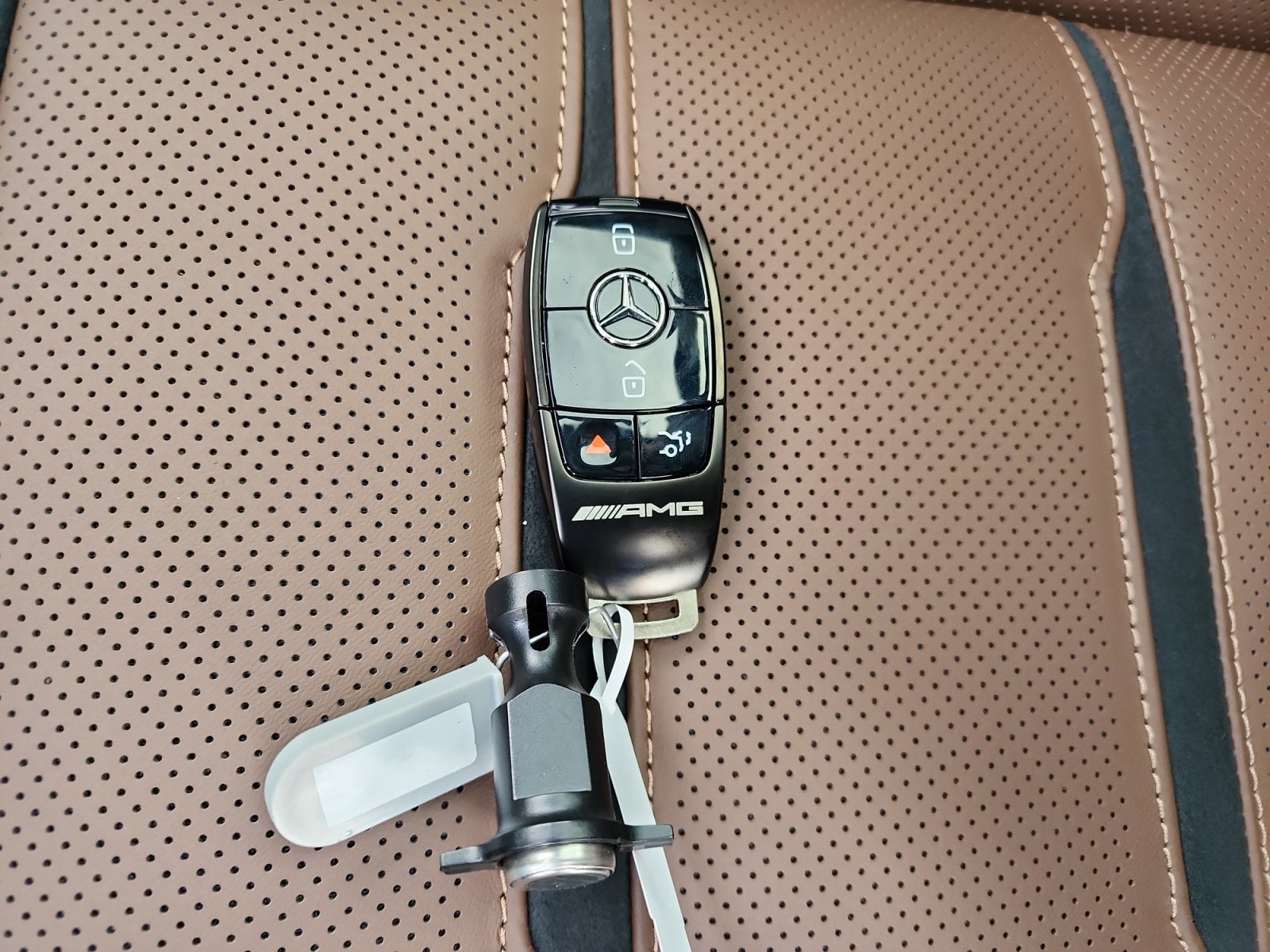 New 2026 Mercedes-Benz GLS 63 AMG 4MATIC image 31