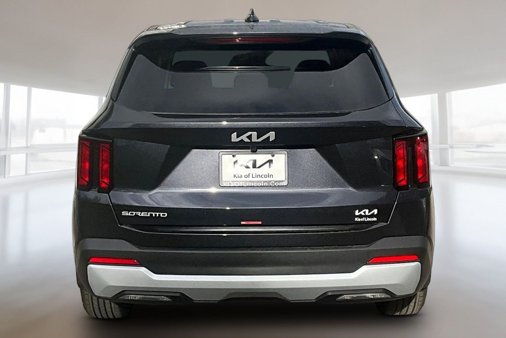 New 2026 Kia Sorento LX FWD image 4