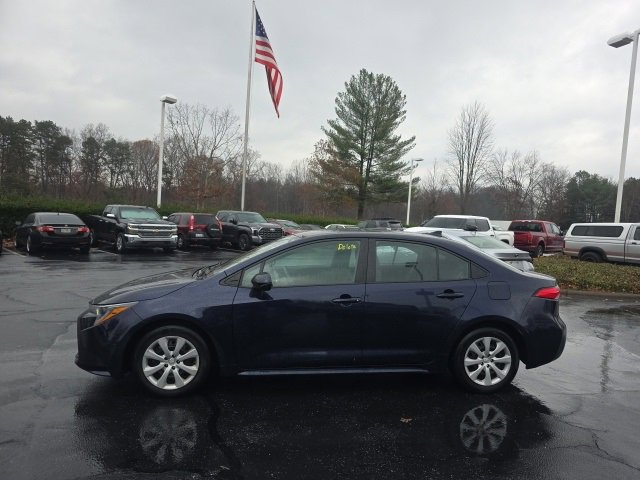 Used 2024 Toyota Corolla LE image 4