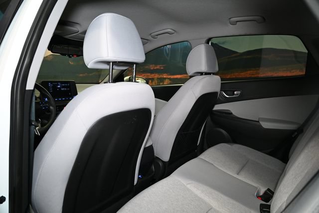 Used 2023 Hyundai Kona SE FWD image 53