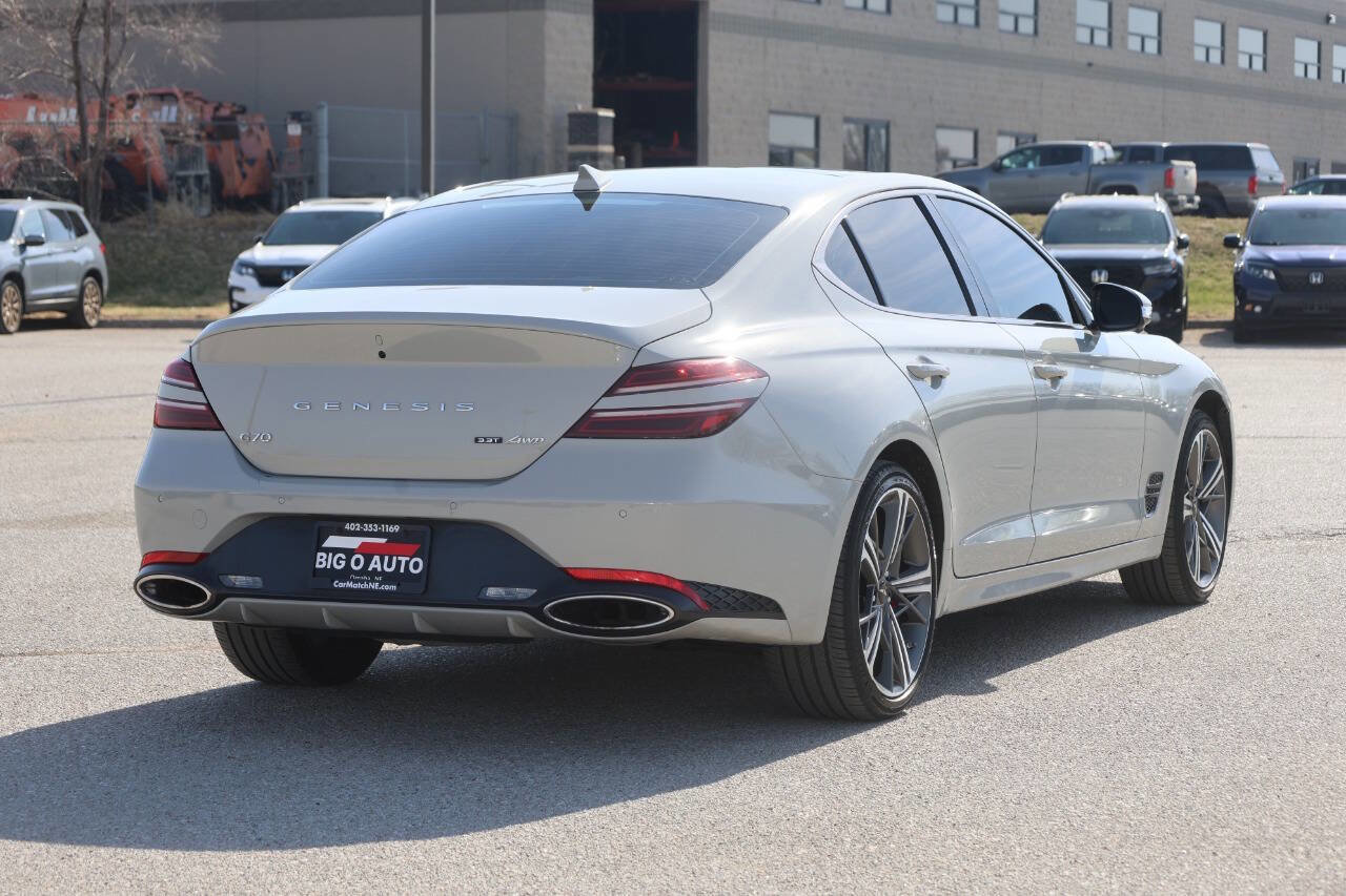 Used 2024 Genesis G70 3.3T Advanced w/ Sport Prestige Package image 9