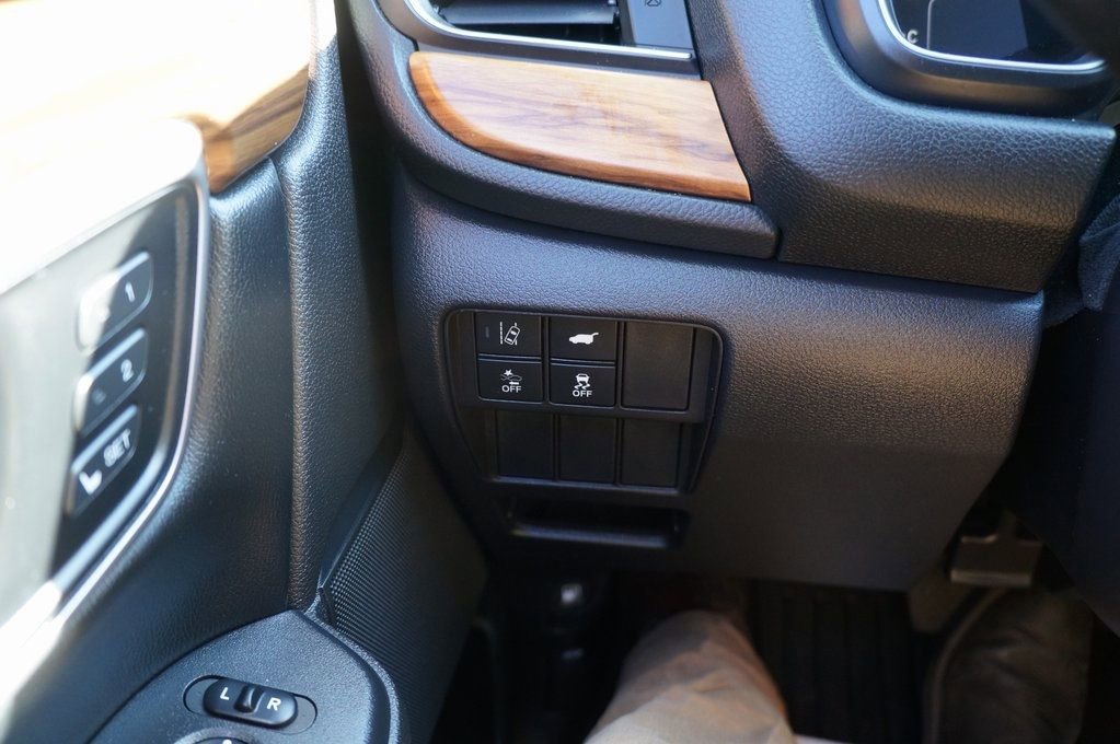 Used 2022 Honda CR-V Touring image 18