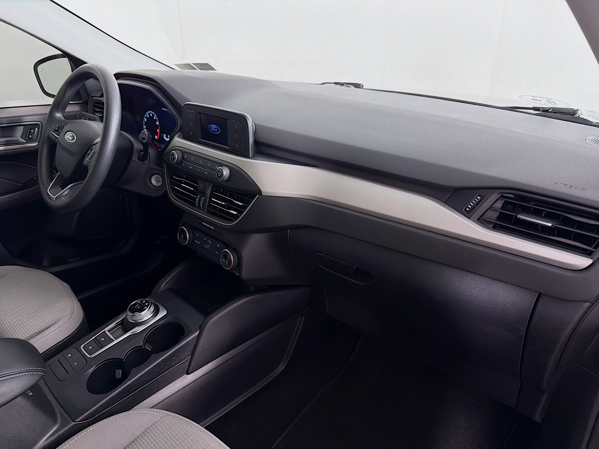 Used 2022 Ford Escape S image 27