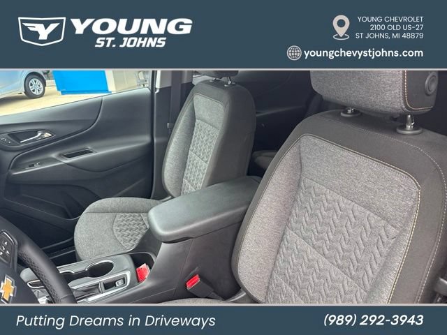 Used 2024 Chevrolet Equinox LT FWD image 17