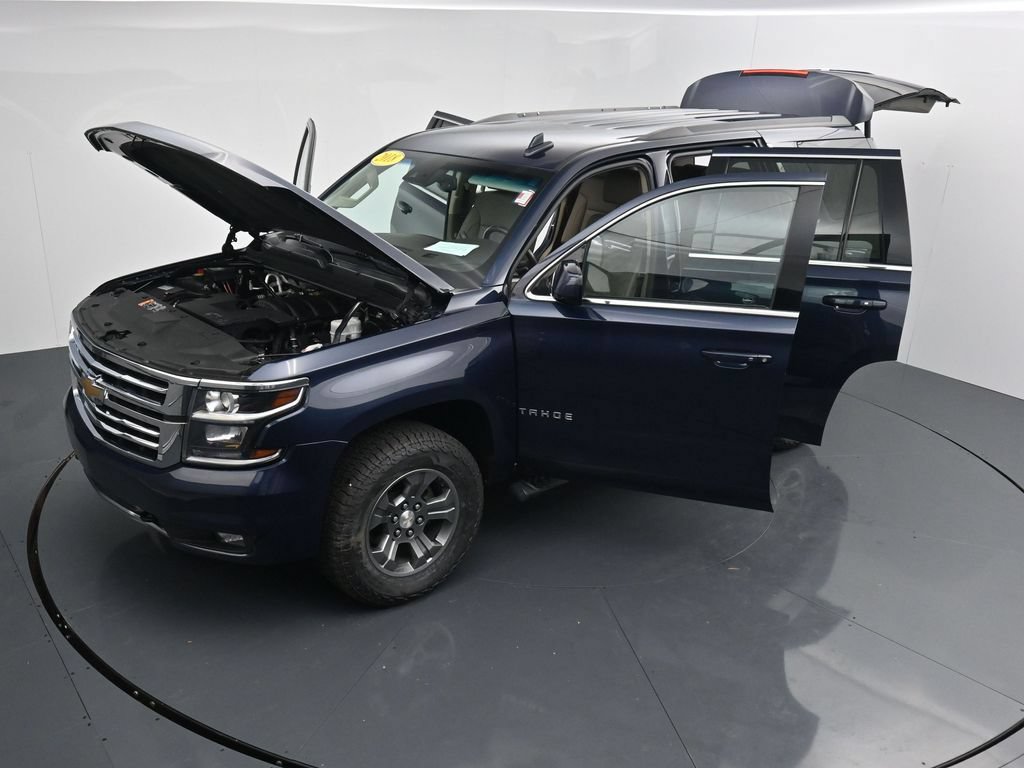Used 2018 Chevrolet Tahoe LT w/ Luxury Package AWD/4WD image 43