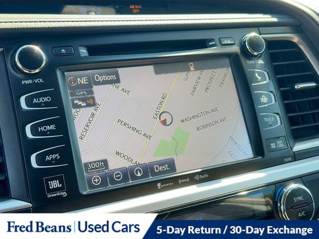 Used 2019 Toyota Highlander Limited AWD/4WD image 19