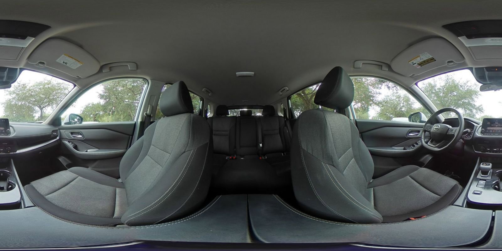 Used 2025 Nissan Rogue SV FWD image 43
