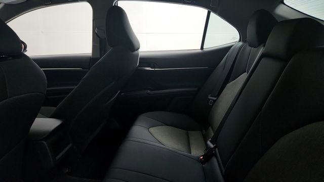 Used 2023 Toyota Camry LE image 18