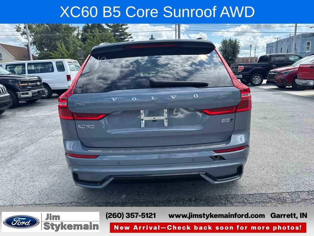 Used 2024 Volvo XC60 B5 Core w/ Protection Package Premier AWD/4WD image 7