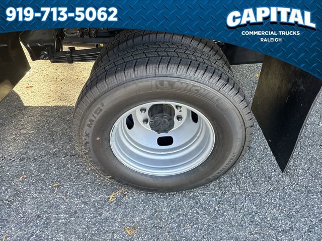 New 2025 Ford F350 XL w/ XL Chrome Package image 13