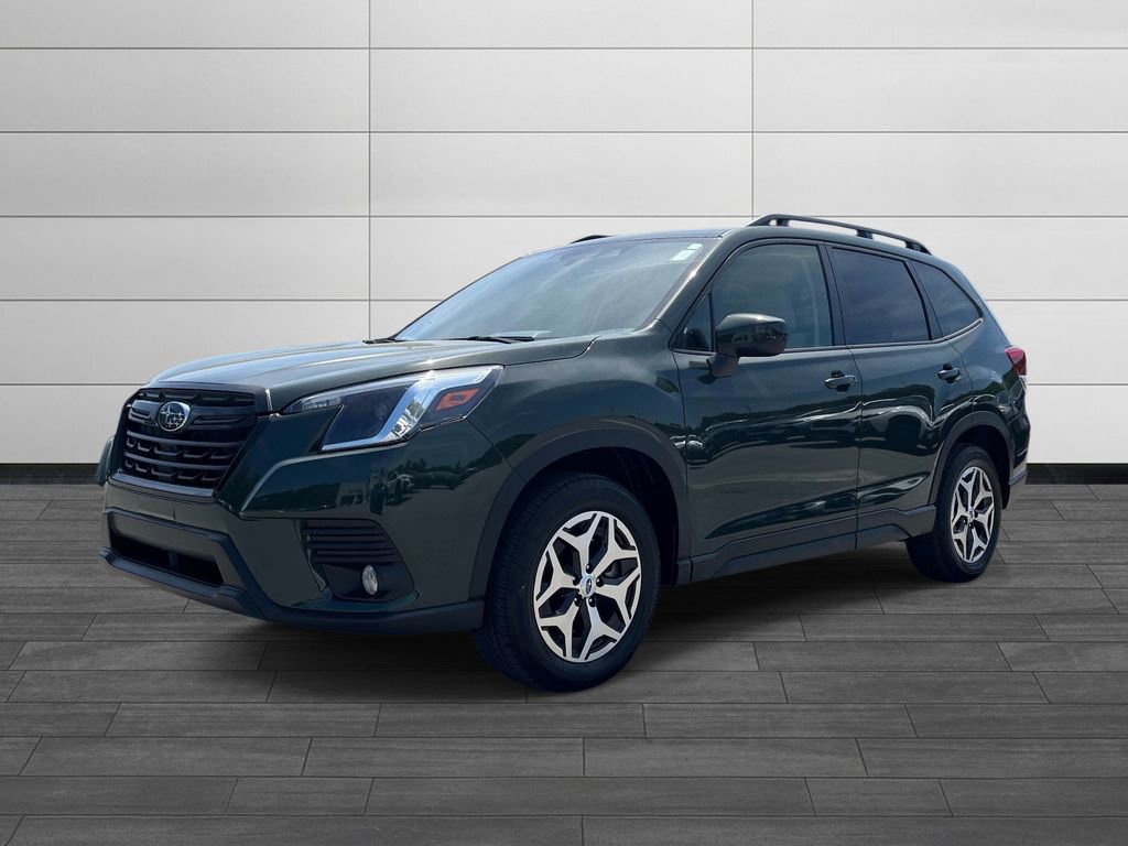 Used 2023 Subaru Forester Premium AWD/4WD image 7