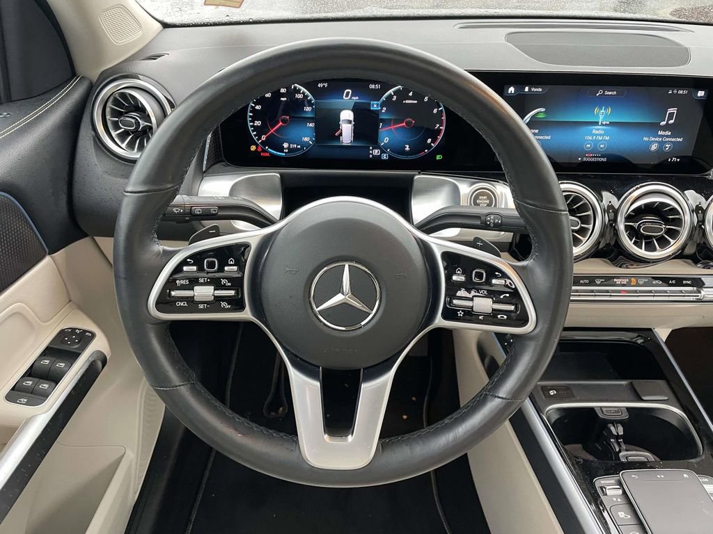 Used 2022 Mercedes-Benz GLB 250 image 24