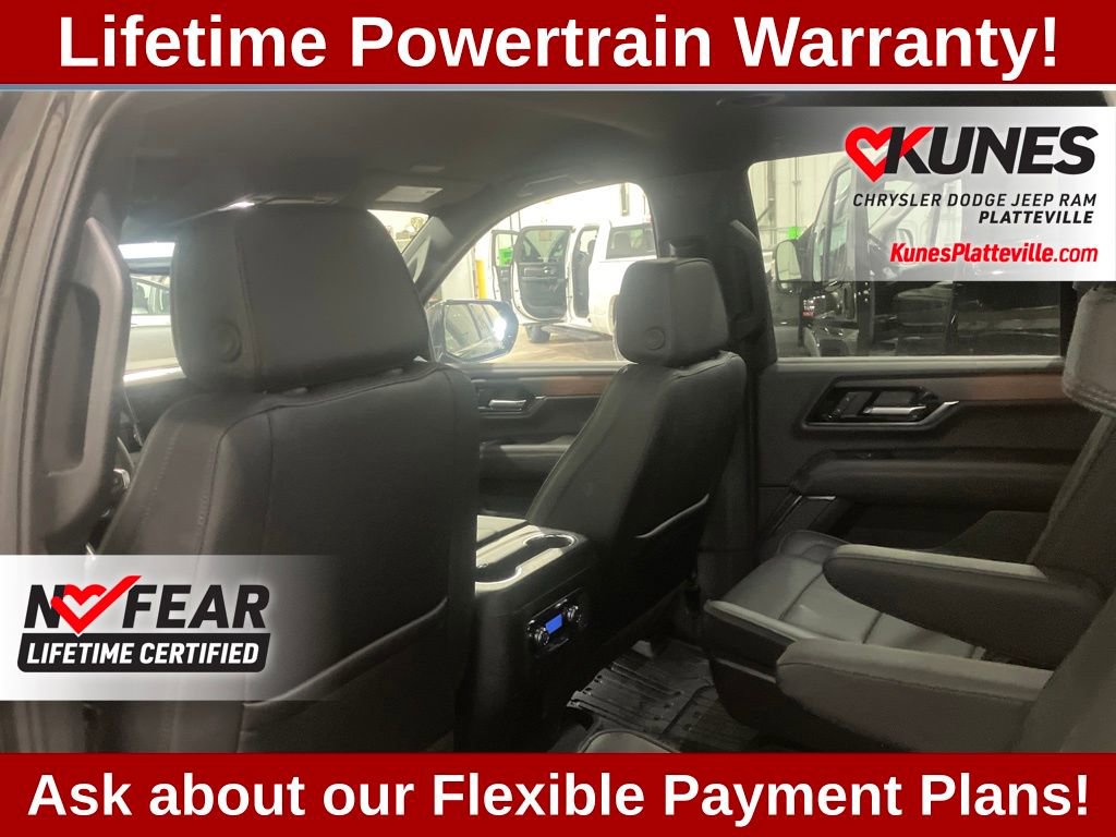 Used 2025 GMC Yukon Denali w/ LPO, Floor Liner Package image 27