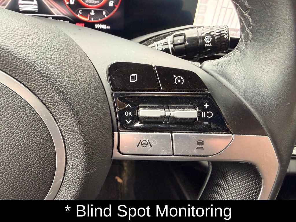 Certified 2023 Hyundai Elantra SEL w/ Convenience Package FWD image 22