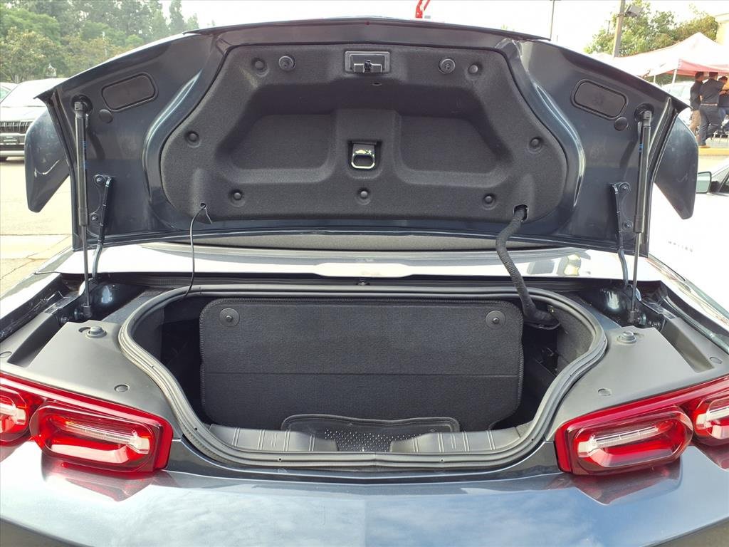 Used 2023 Chevrolet Camaro LT w/ Technology Package image 24