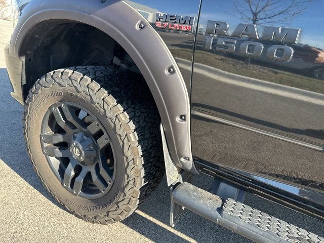 Used 2015 RAM 1500 Sport w/ Black Ram 1500 Sport Group image 8