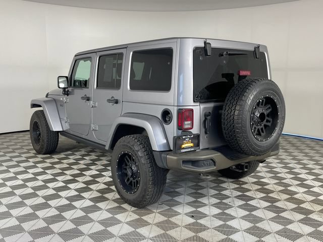 Used 2017 Jeep Wrangler Unlimited Sahara AWD/4WD image 13