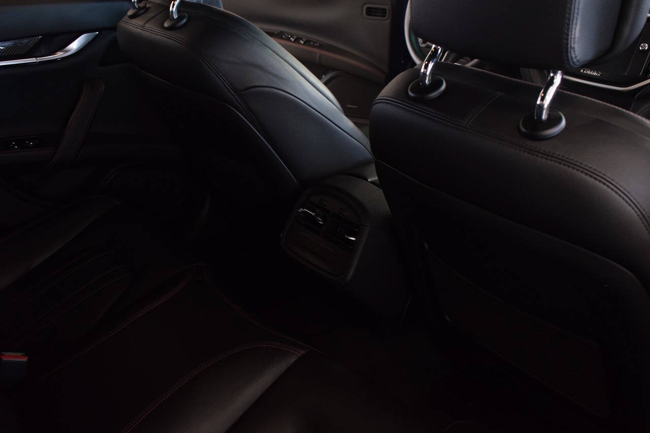 Used 2016 Maserati Ghibli S RWD image 78