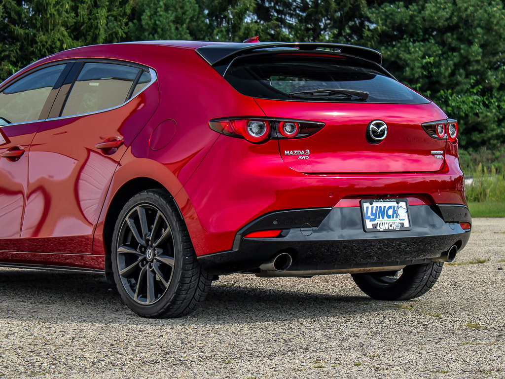 Used 2023 MAZDA MAZDA3 Hatchback w/Premium Plus Pkg AWD/4WD image 14