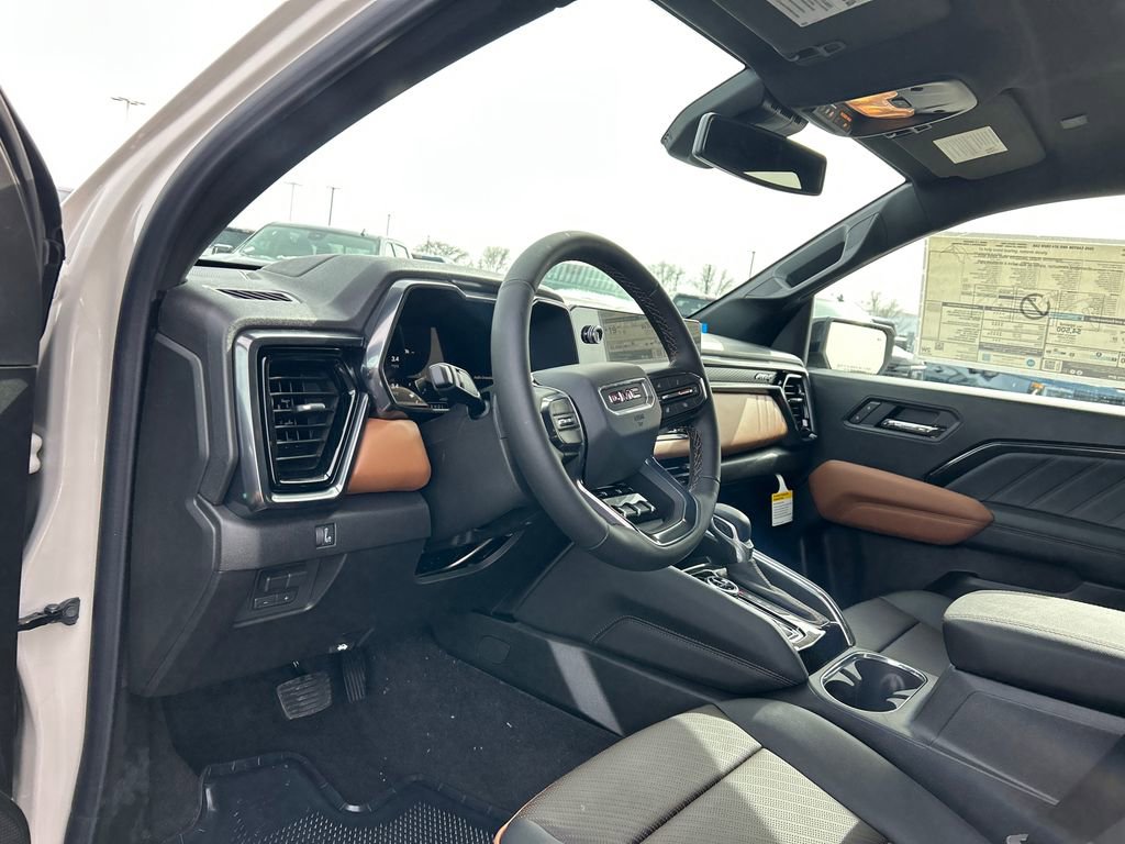 New 2026 GMC Canyon AT4 w/ AT4 Premium Package AWD/4WD image 19