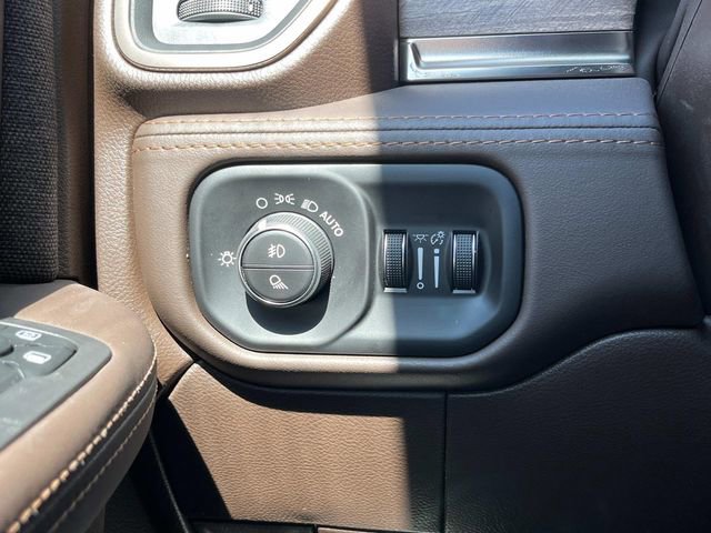 New 2026 RAM 3500 Longhorn AWD/4WD image 22
