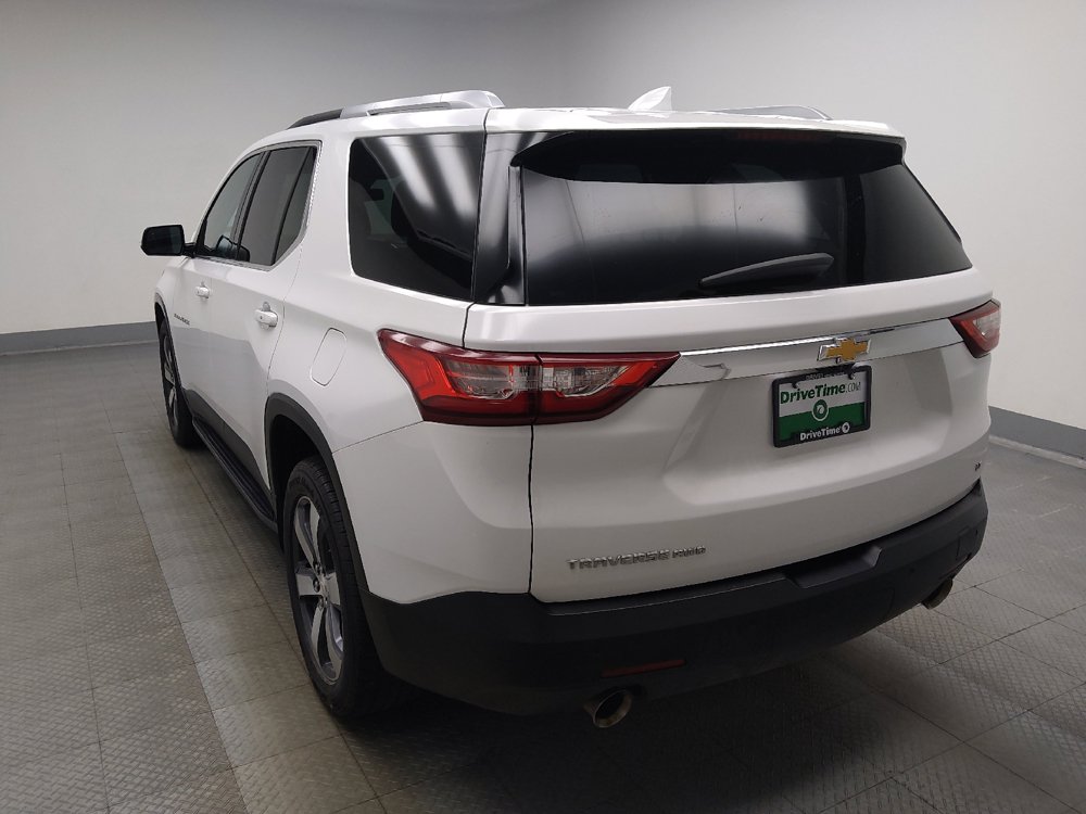 Used 2018 Chevrolet Traverse LT w/ LPO, 'HIT The Road' Package AWD/4WD image 5