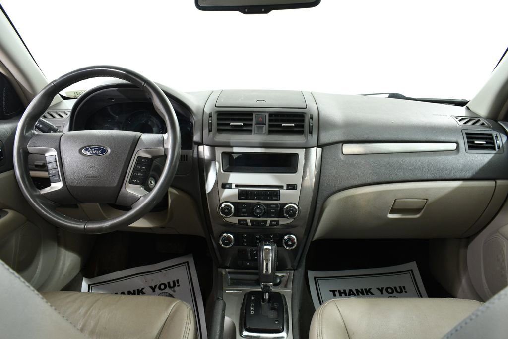 Used 2010 Ford Fusion SEL image 7
