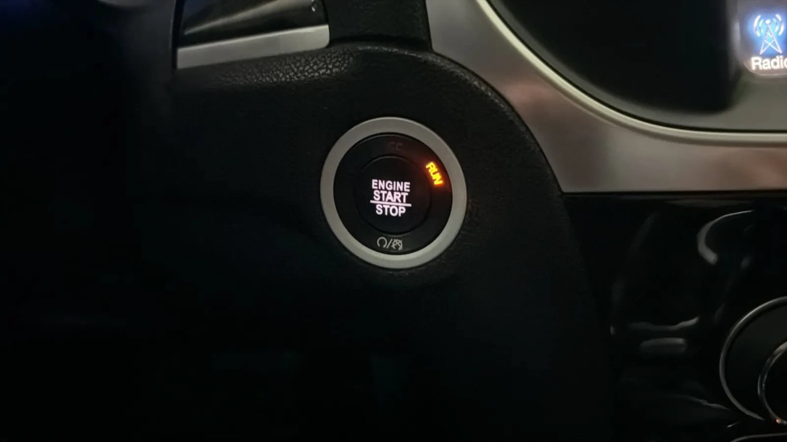 Used 2016 Chrysler 300 C RWD image 15