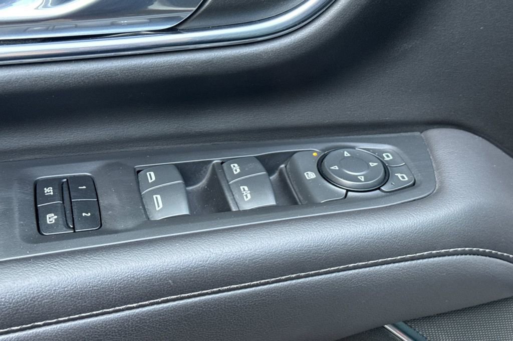 Certified 2023 Chevrolet Tahoe Z71 image 12