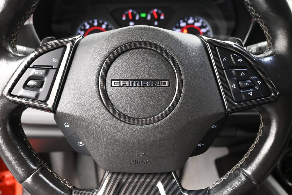 Used 2021 Chevrolet Camaro LT RWD image 15