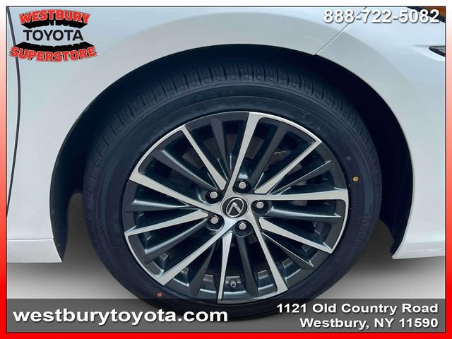 Used 2023 Lexus ES 350 w/ Premium Package FWD image 14