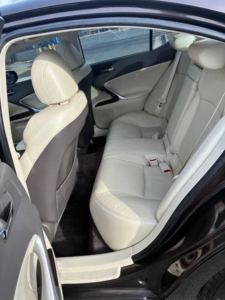 Used 2013 Lexus IS 250 AWD w/ Premium Pkg image 22