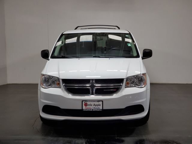 Used 2018 Dodge Grand Caravan SE w/ UConnect Hands-Free Group image 3