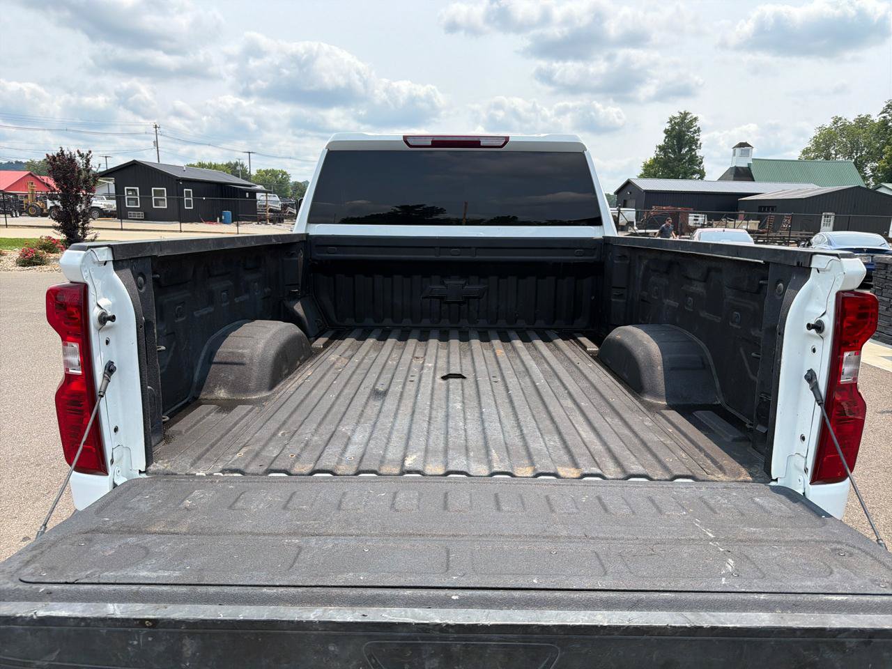 Used 2025 Chevrolet Silverado 2500 LT AWD/4WD image 16