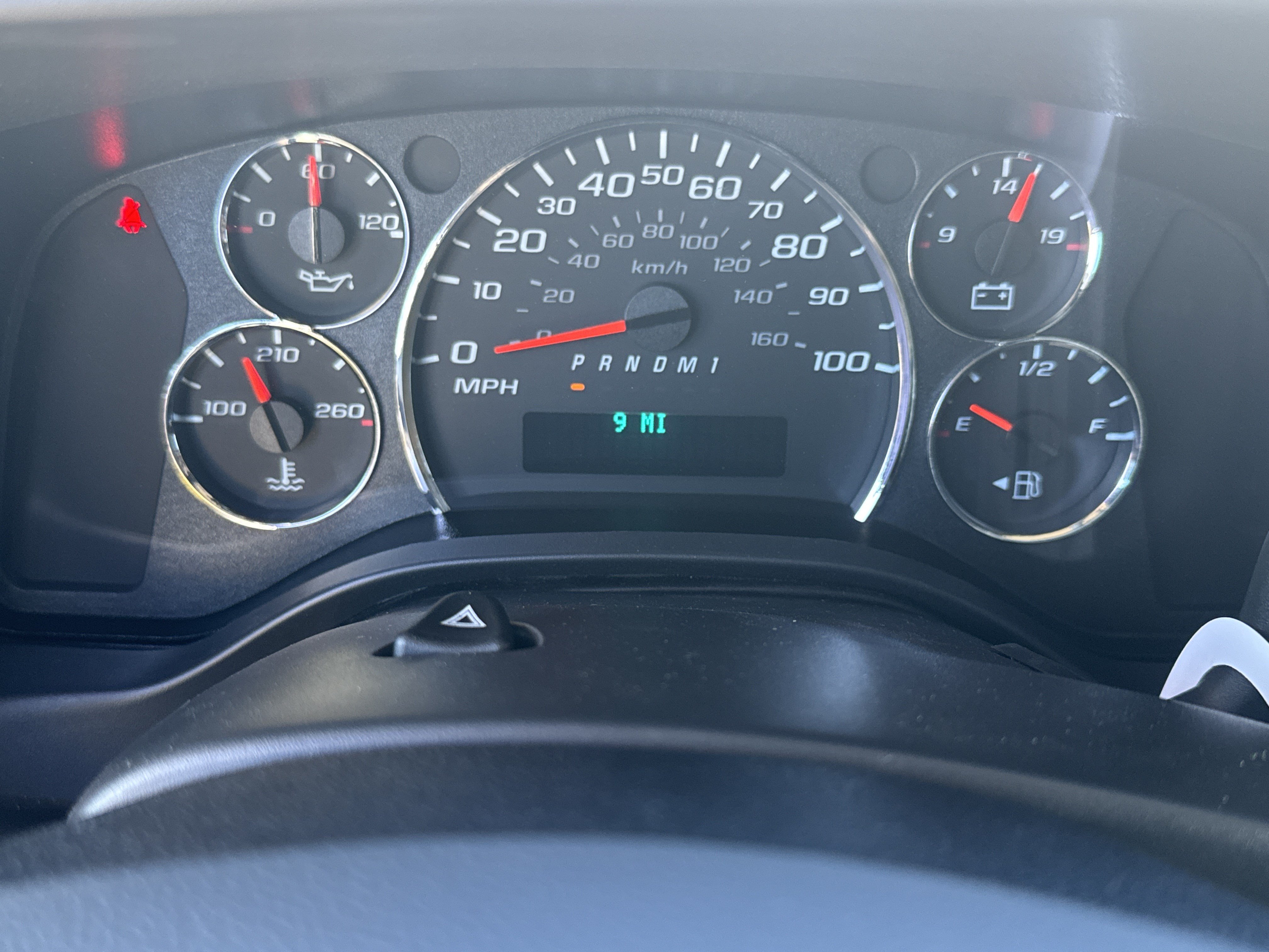 New 2025 GMC Savana 2500 w/ Driver Convenience Package RWD image 20