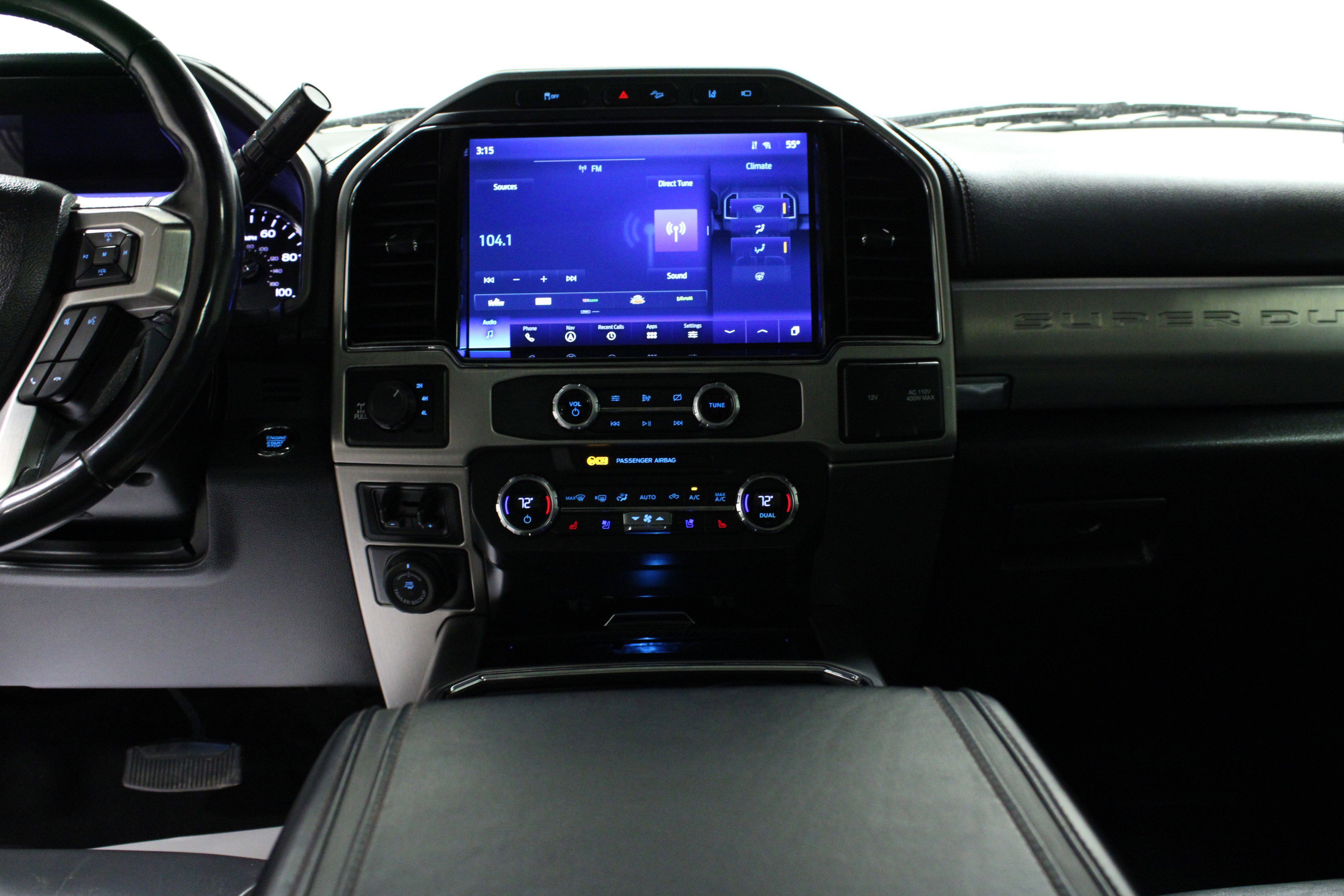 Used 2022 Ford F250 Platinum w/ FX4 Off-Road Package image 18