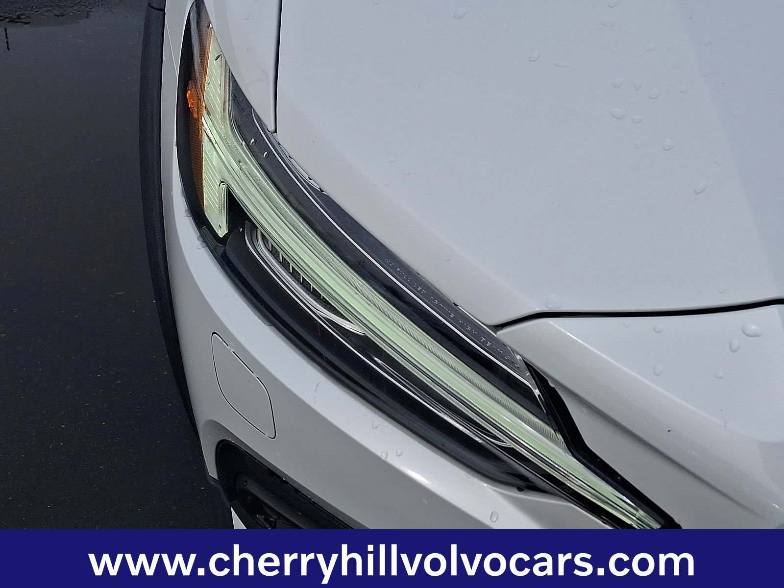 Certified 2023 Volvo V60 B5 Cross Country Plus w/ Climate Package image 10